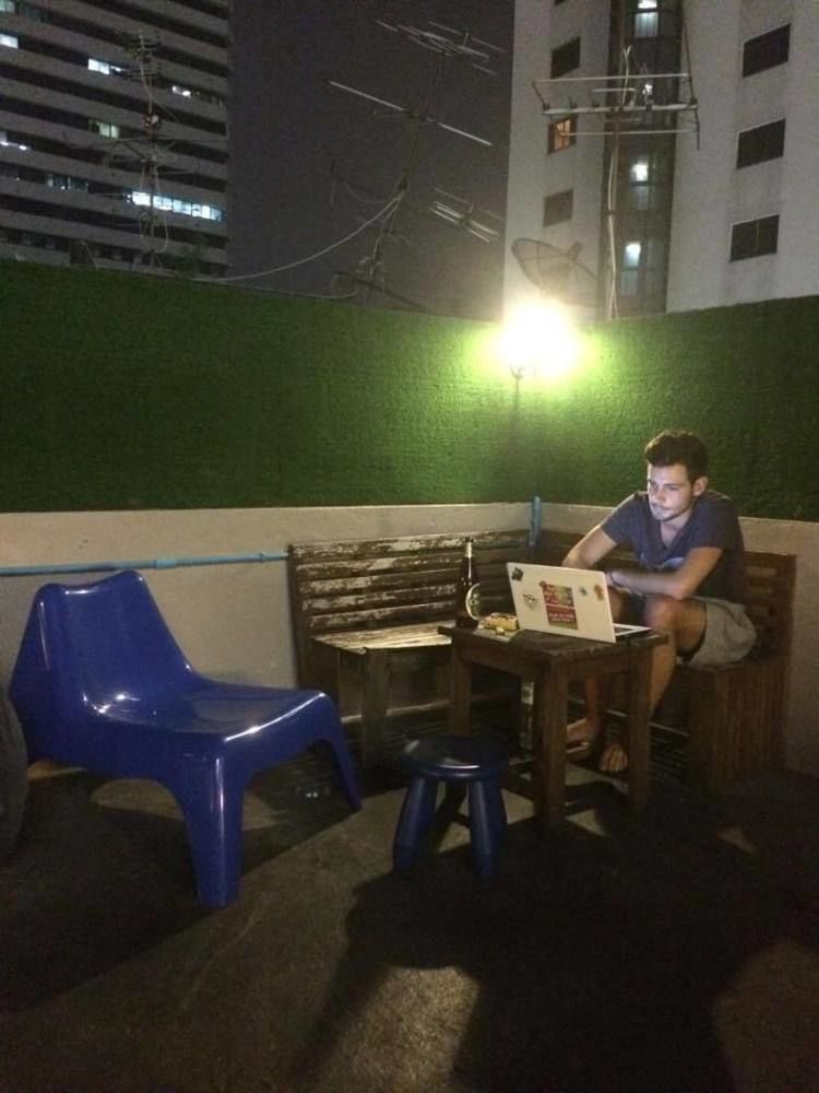 Jellybean Ezy Hostel Sathorn Банкок Екстериор снимка
